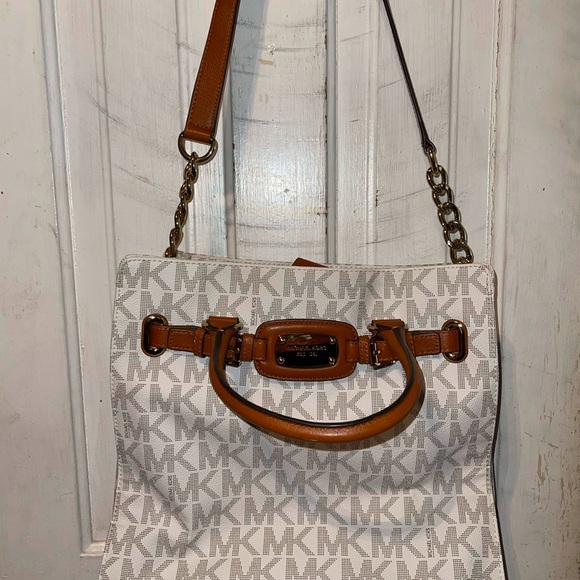 Michael Kors Cream and Tan Women's Bag - Picture 2 of 3